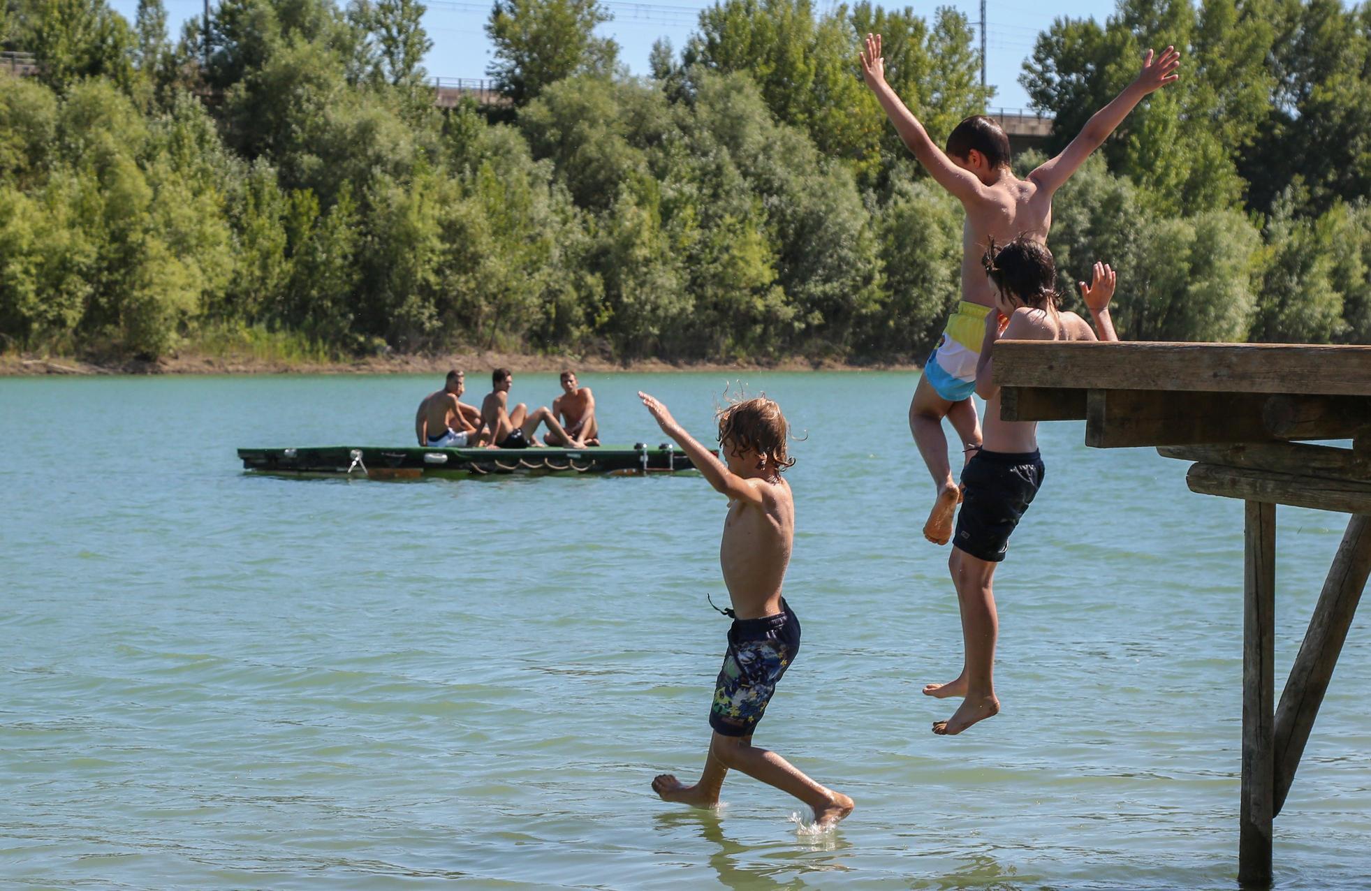 Renai, festa in spiaggia per i 25 anni del parco Renai, festa in spiaggia per i 25 anni del parco