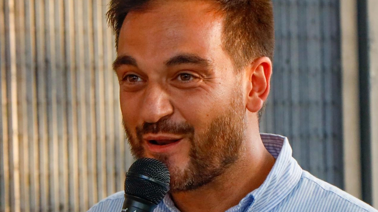 L’assessore Saltarellllo torna sulla polemica sportiva "Continuiamo a investire no a lotte, sì alla condivisione". L’assessore Saltarellllo torna sulla polemica sportiva "Continuiamo a investire no a lotte, sì alla condivisione".
