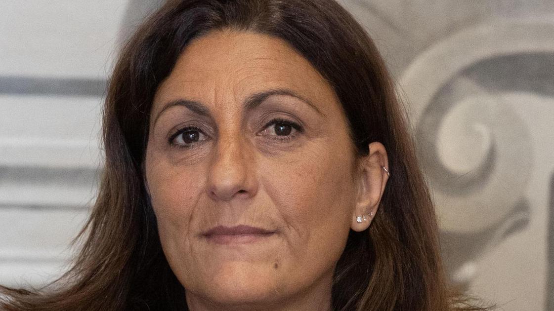 Primo consiglio dopo il rimpasto. Applausi per Raffaella Marchetti. Critiche alle deleghe di Mancini Primo consiglio dopo il rimpasto. Applausi per Raffaella Marchetti. Critiche alle deleghe di Mancini