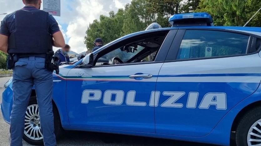 Taccheggio al centro commerciale, coppia di Peccioli denunciata dopo un tentativo di fuga Taccheggio al centro commerciale, coppia di Peccioli denunciata dopo un tentativo di fuga