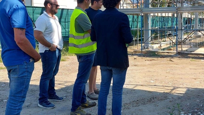 Nessuna criticità nella “convivenza” fra lavorazioni e attività scolastica delle Santini Nessuna criticità nella “convivenza” fra lavorazioni e attività scolastica delle Santini