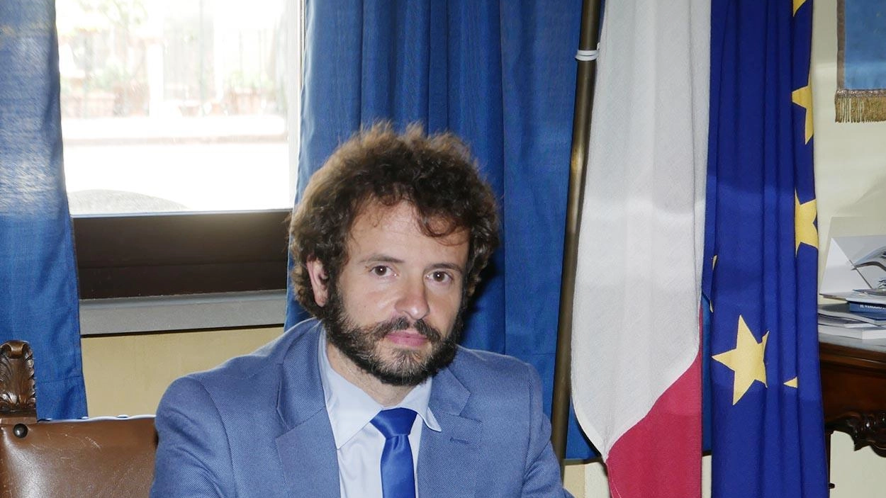 “Il servizio idrico resti pubblico“