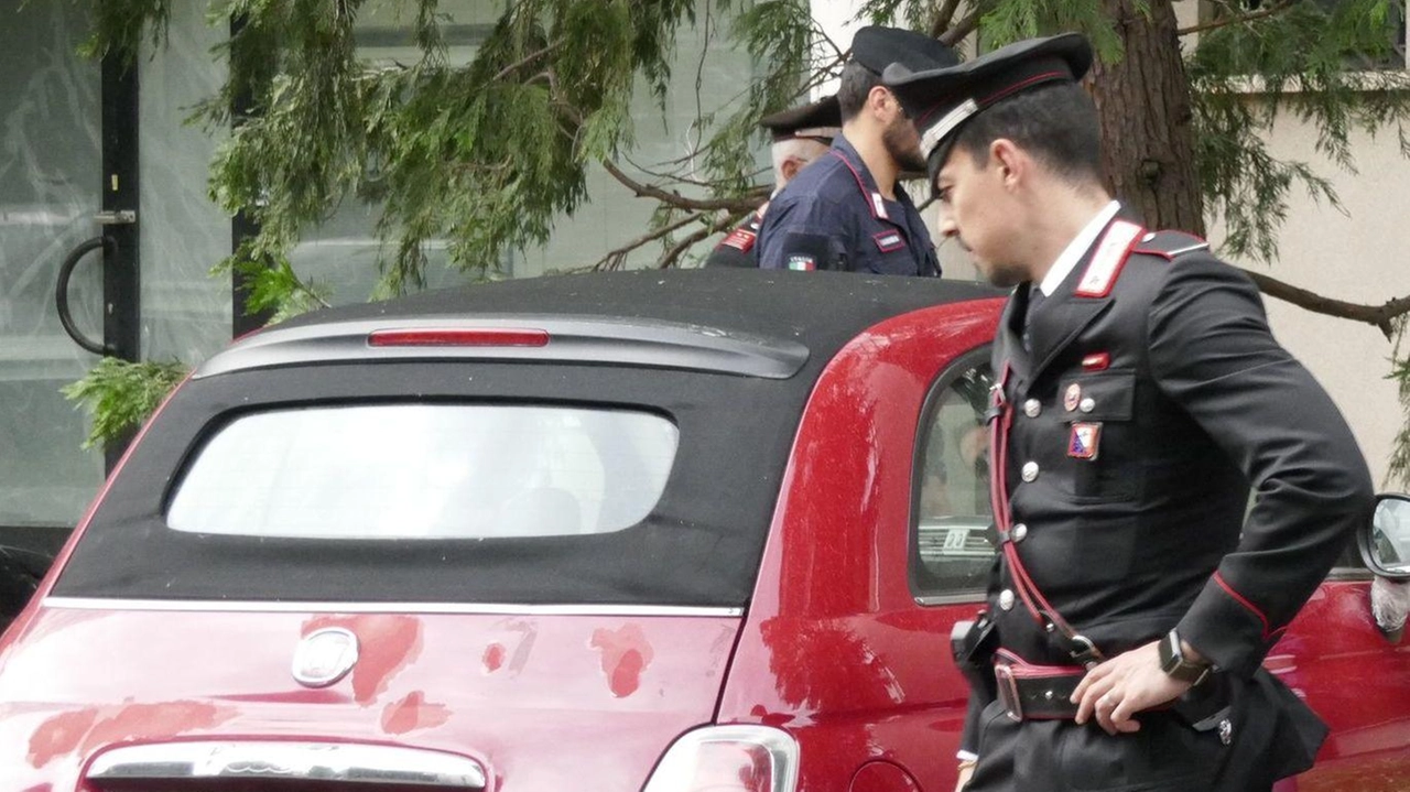 Le immagini chieste dalla procura al Comune tardano ad arrivare. Tescaroli ha scritto a governatore, sindaco e prefetta per chiedere. un potenziamento della videosorveglianza. Il mistero dei due uomini. Le immagini chieste dalla procura al Comune tardano ad arrivare. Tescaroli ha scritto a governatore, sindaco e prefetta per chiedere. un potenziamento della videosorveglianza. Il mistero dei due uomini.