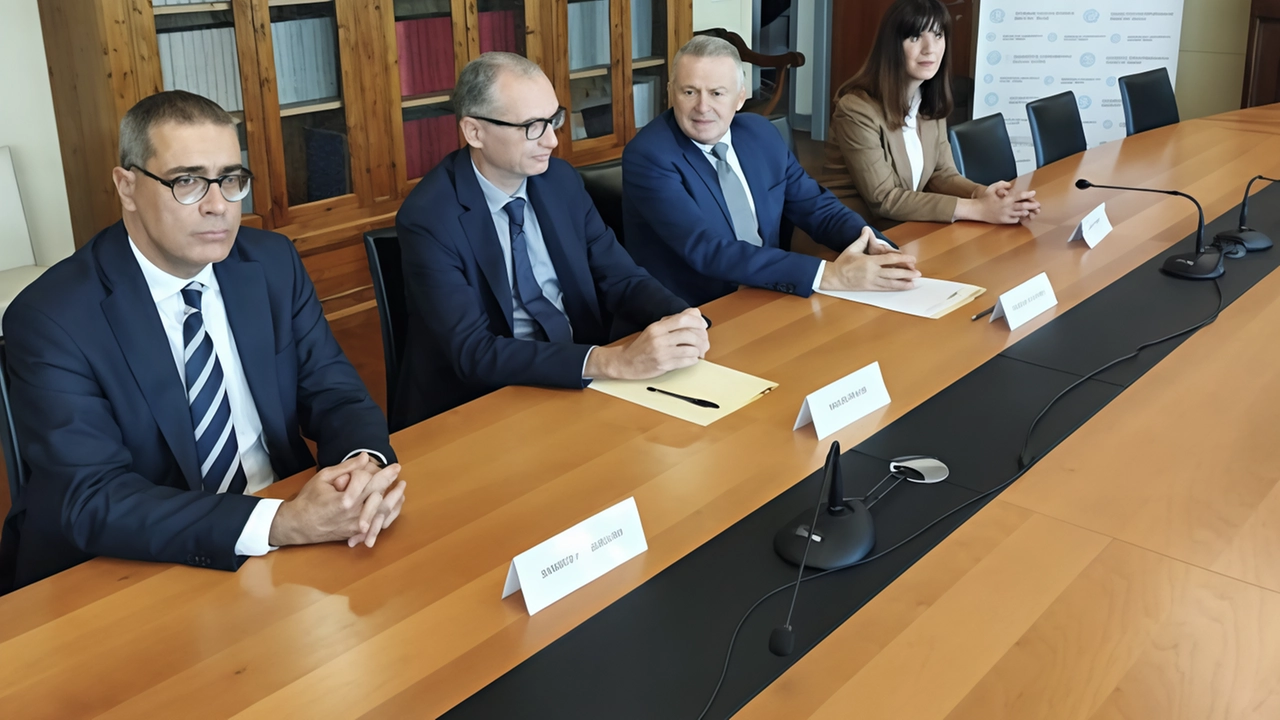La collaborazione tra l'Agenzia delle Dogane e dei Monopoli e la Camera di Commercio di Arezzo-Siena si consolida per il futuro, con l'obiettivo di supportare le imprese nell'ambito delle normative doganali e delle accise per favorire l'export. La collaborazione tra l'Agenzia delle Dogane e dei Monopoli e la Camera di Commercio di Arezzo-Siena si consolida per il futuro, con l'obiettivo di supportare le imprese nell'ambito delle normative doganali e delle accise per favorire l'export.