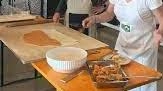 I locker saranno collaudati nelle aziende Emme Antincendio al Corsalone e Miniconf a Ortignano e già nelle prossime settimane saranno attivi con all’interno tanti prodotti locali, dai famosi tortelli alla lastra, al miele, ai formaggi, ai prodotti da forno