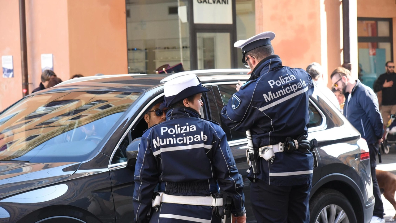 Controlli della polizia municipale Controlli della polizia municipale