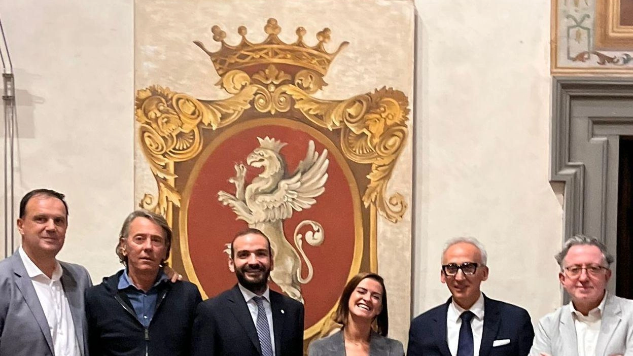 La delegazione Confcommercio, guidata da Biselli, con la sindaca Ferdinandi e l’assessore Stafisso La delegazione Confcommercio, guidata da Biselli, con la sindaca Ferdinandi e l’assessore Stafisso