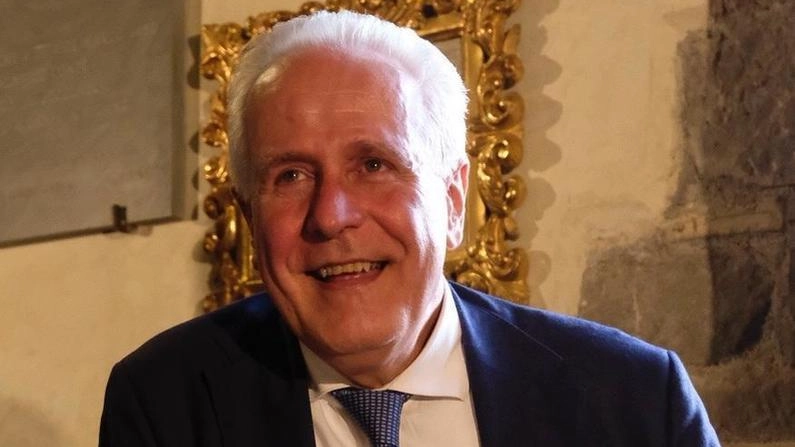 Il presidente della Regione Toscana, Eugenio Giani, oggi alle 21 presenterà il suo libro «Cosimo I de Medici» in un incontro pubblico alla Chelliana Il presidente della Regione Toscana, Eugenio Giani, oggi alle 21 presenterà il suo libro «Cosimo I de Medici» in un incontro pubblico alla Chelliana