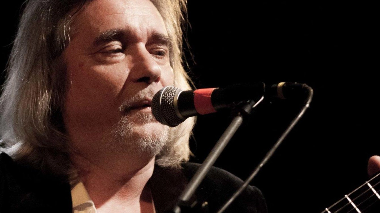Max Manfredi in concerto a Marradi per celebrare Dino Campana Max Manfredi in concerto a Marradi per celebrare Dino Campana