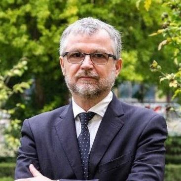 https://www.lanazione.it/image-service/view/acePublic/alias/contentid/OTU4MjlkZDgtZDA5Yy00/0/simone-bezzini.jpeg?f=1.91:1&w=1200