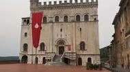 A Gubbio è tutto pronto per l’attesissima Festa dei Ceri. Intanto la città ricorda chi ha reso l’evento una patrimonio di cultura popolare e tradizione A Gubbio è tutto pronto per l’attesissima Festa dei Ceri. Intanto la città ricorda chi ha reso l’evento una patrimonio di cultura popolare e tradizione