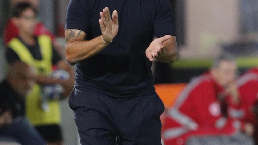 Antonio Calabro: "La sfida contro la Sampdoria è cruciale per la salvezza della Carrarese"