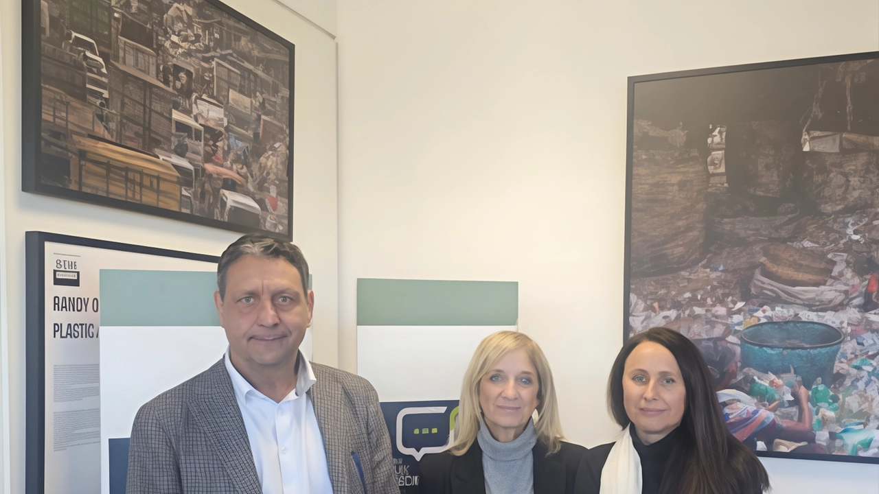 Un momento della presentazione della campagna di ascolto: da sinistra Fabbrini, Biondi e Petrani Un momento della presentazione della campagna di ascolto: da sinistra Fabbrini, Biondi e Petrani