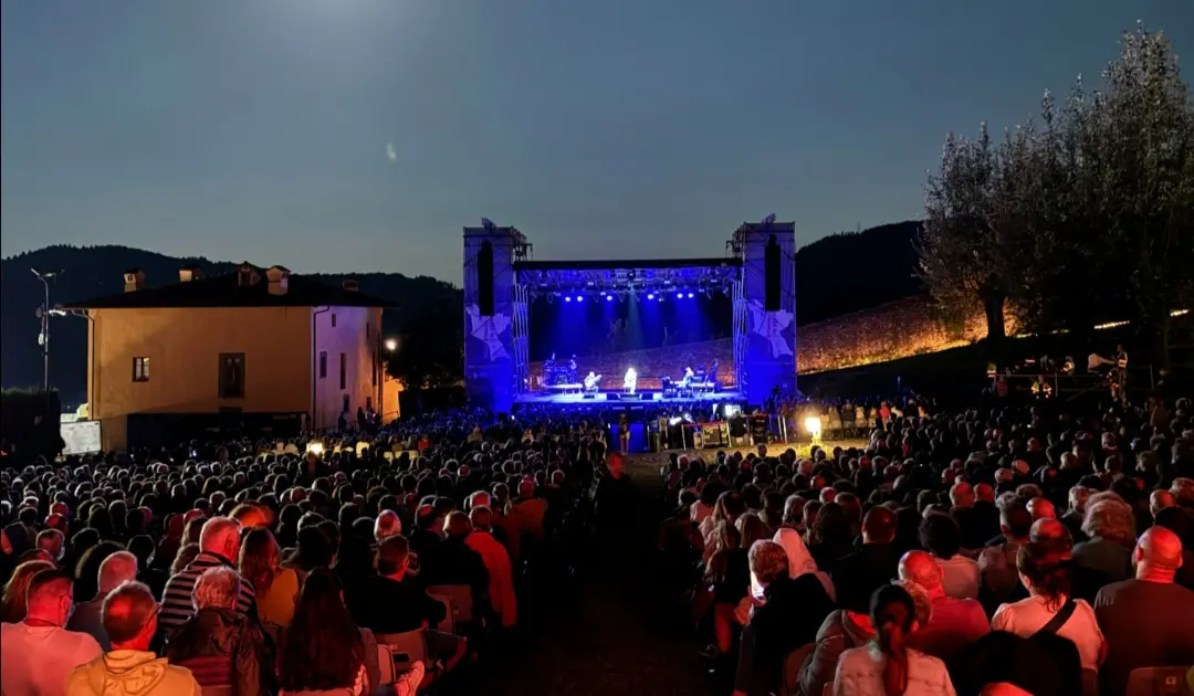 Da Bollani a Mannoia, torna Mont’Alfonso sotto le stelle. Ecco il programma