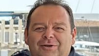 Il nostrom della Capitaneria di Porto di Viareggio, Massimiliano Pasqualini, è morto stroncato da un malore Il nostrom della Capitaneria di Porto di Viareggio, Massimiliano Pasqualini, è morto stroncato da un malore