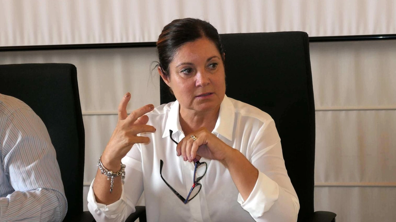 La sindaca di Massarosa Simona Barsotti: l’amministrazione ha portato in giunta il rendiconto di gestione per ri-approvarlo La sindaca di Massarosa Simona Barsotti: l’amministrazione ha portato in giunta il rendiconto di gestione per ri-approvarlo