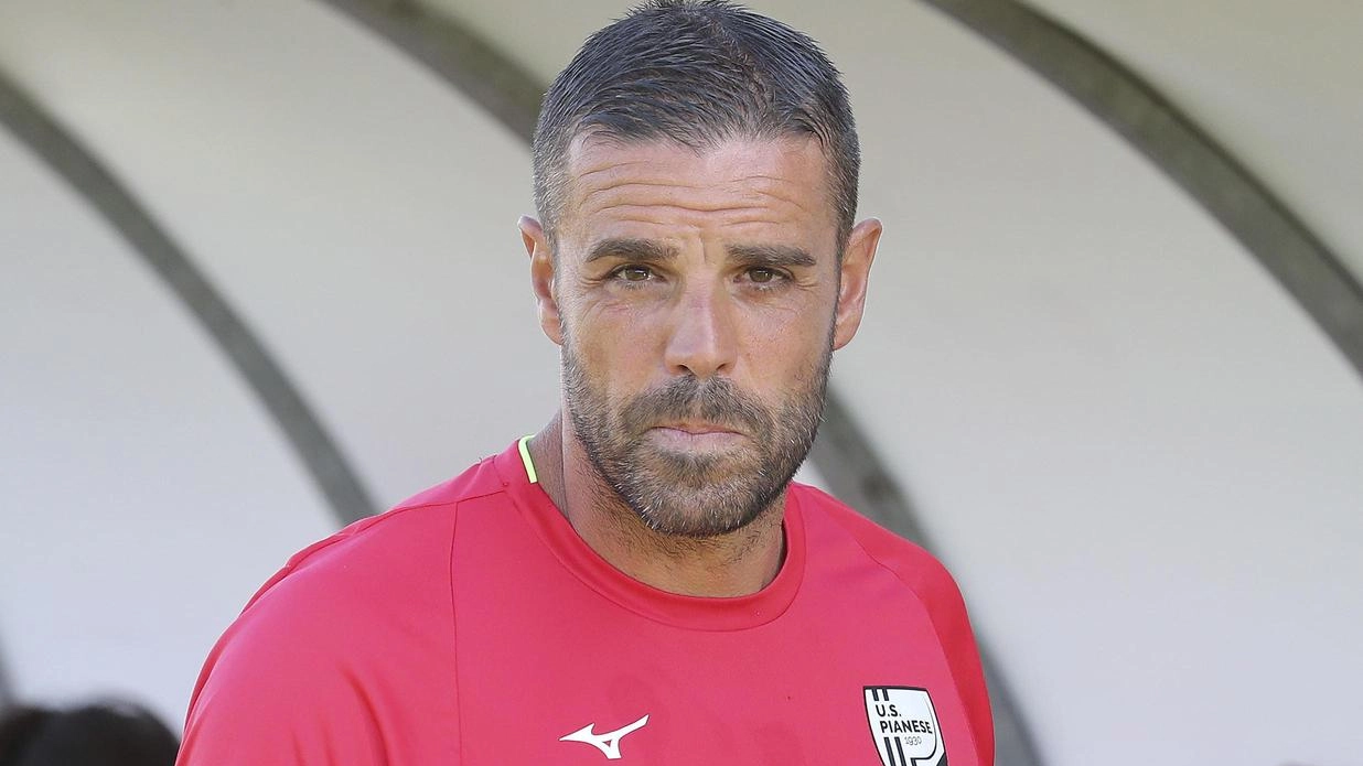 L’allenatore della Pianese, Fabio Prosperi, ha spronato i suoi ragazzi alla vigilia della partita di questo pomeriggio allo stadio Comunale contro il Campobasso L’allenatore della Pianese, Fabio Prosperi, ha spronato i suoi ragazzi alla vigilia della partita di questo pomeriggio allo stadio Comunale contro il Campobasso