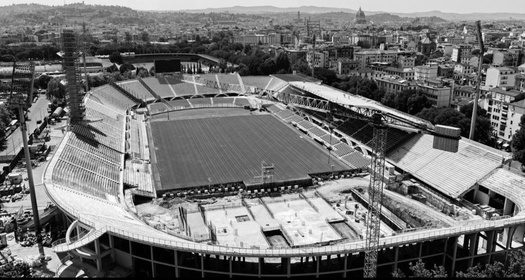 13 settembre, il Franchi compie 94 anni. Sapete del pallone lanciato dal cielo?
