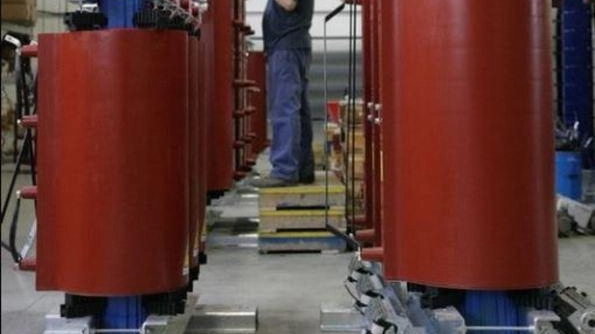 i prodotti anche i trasformatori trifase di distribuzione in resina