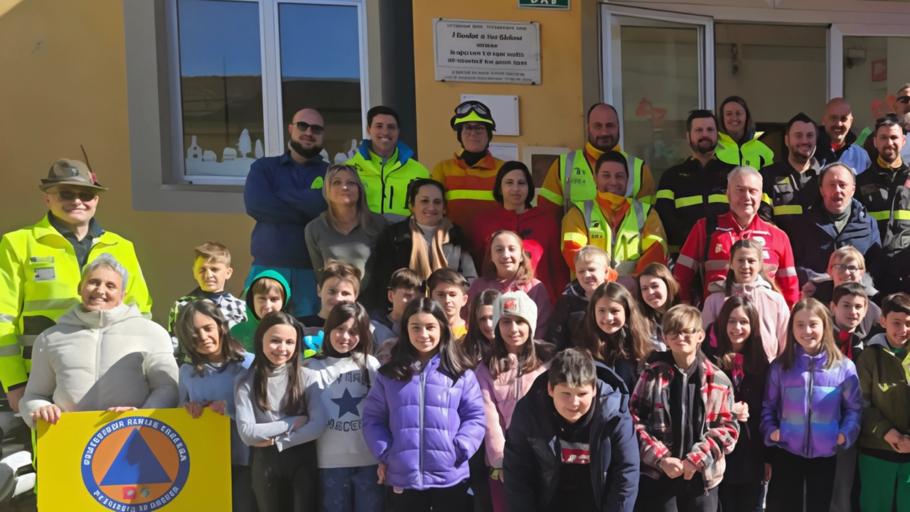 Una bella lezione di educazione civica, materia che peraltro andrebbe ripristinata nelle scuole. Nella mattinata dell’altro ieri, in adesione al... Una bella lezione di educazione civica, materia che peraltro andrebbe ripristinata nelle scuole. Nella mattinata dell’altro ieri, in adesione al...