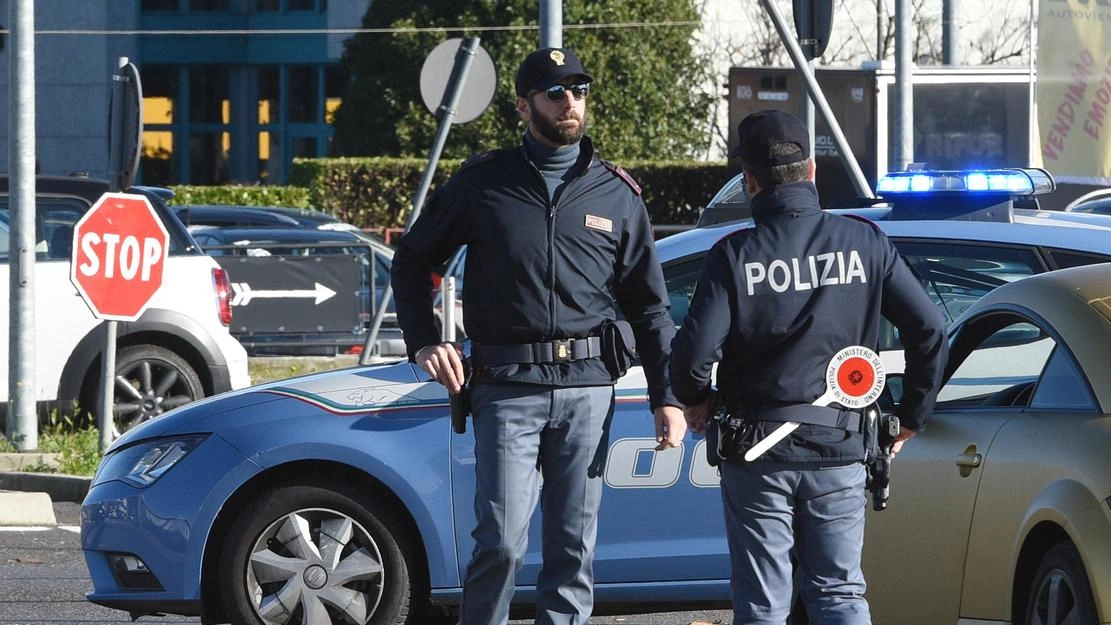AREZZO Ditte orafe ancora nel mirino dei ladri. Domenica sera ben due le aziende colpite. Uno degli assolti è riuscito,...