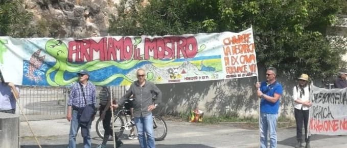 Ex Cava Fornace, il comitato sulle barricate: "Non entri un grammo in più di altri rifiuti"