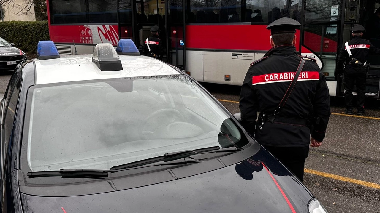 I carabinieri di Quarrata hanno portato il ragazzo in caserma I carabinieri di Quarrata hanno portato il ragazzo in caserma