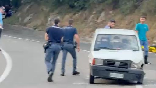 L’incidente di Calenzano, la vittima è un agente di polizia. Drammatici soccorsi L’incidente di Calenzano, la vittima è un agente di polizia. Drammatici soccorsi