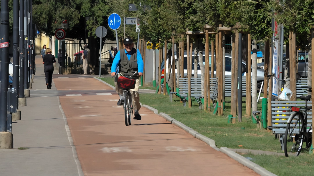 Piste ciclabili a Scandicci e in futuro anche bike box Piste ciclabili a Scandicci e in futuro anche bike box