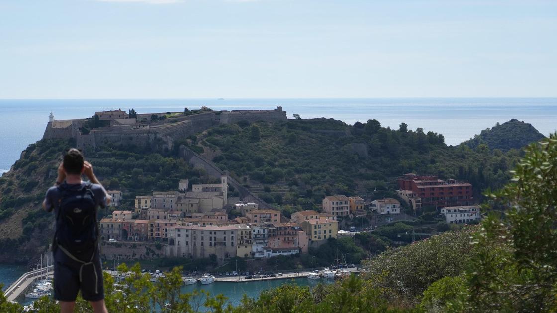 Condominio La Rocca. Il Comune ora fa causa Condominio La Rocca. Il Comune ora fa causa