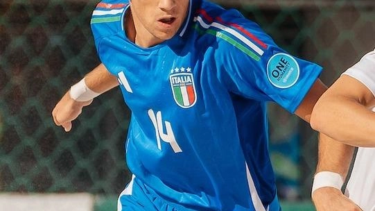Il viareggino azzurro Matteo Santini Il viareggino azzurro Matteo Santini