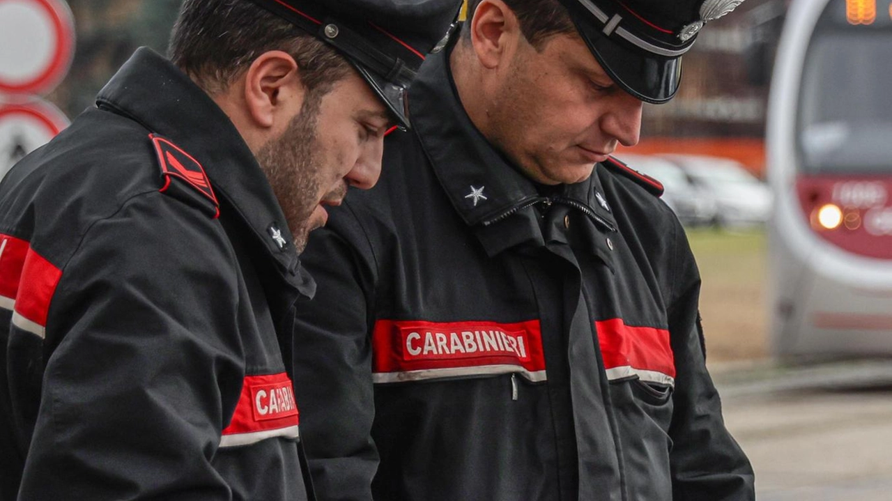 Indagini dei carabinieri (FotoGermogli)