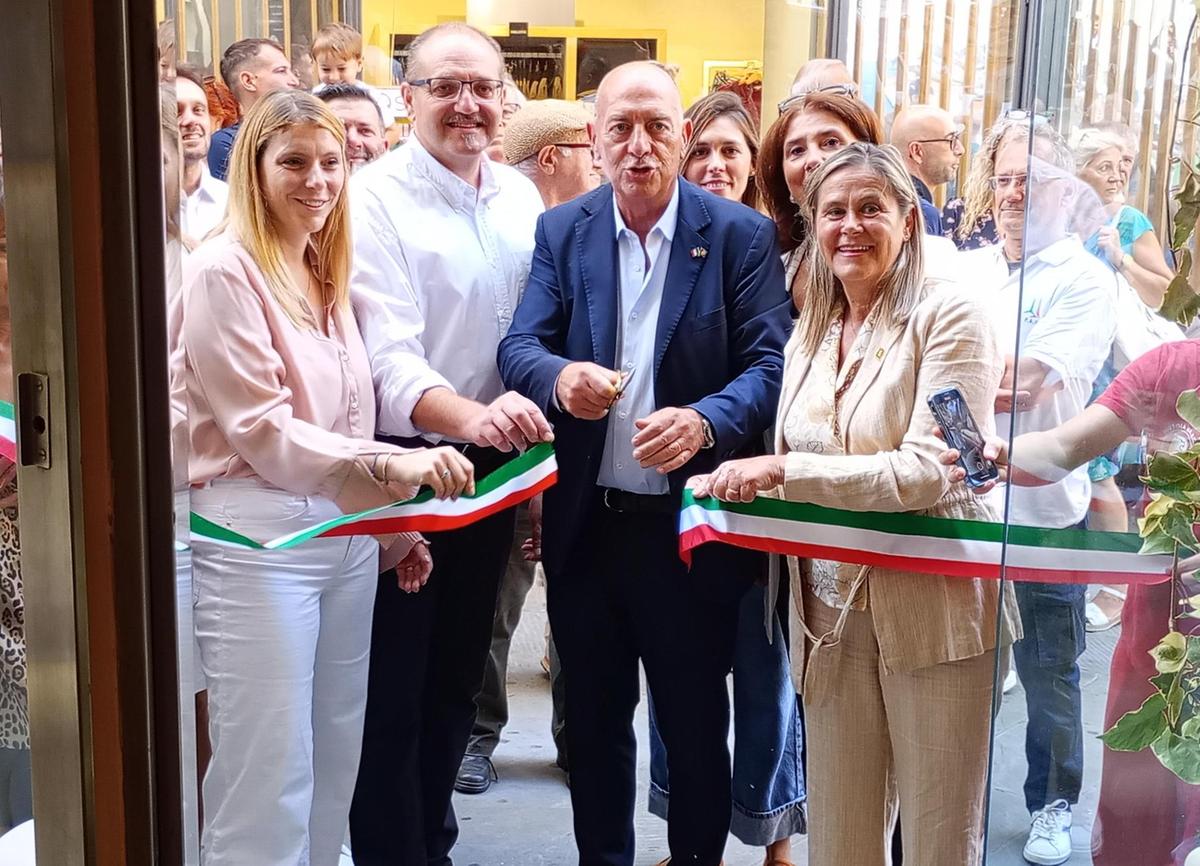 https://www.lanazione.it/image-service/view/acePublic/alias/contentid/OTc3NDI2YjctZjA5MS00/0/forza-italia-fa-scudo-su-bojola-nessun-gesto-contro-le-donne-e-stata-tutela-dei-beni-pubblici.jpeg?f=1.90:1&w=1200