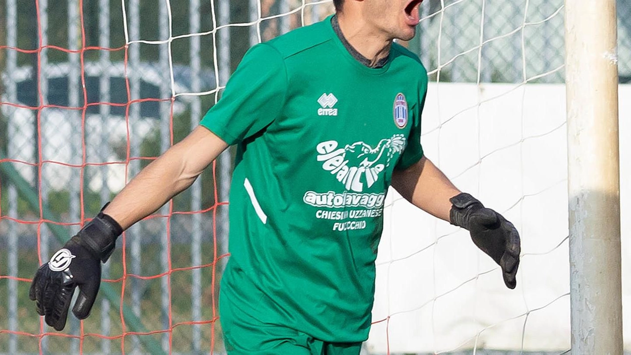 Il portiere del Ponte Buggianese Mattia Rizzato (Goiorani) Il portiere del Ponte Buggianese Mattia Rizzato (Goiorani)