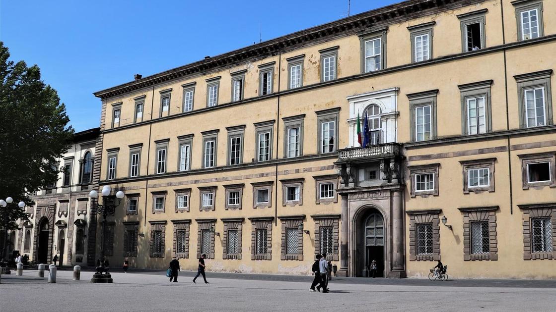 Nuovo istruttore tecnico cercasi. Via al bando per diplomati e laureati Nuovo istruttore tecnico cercasi. Via al bando per diplomati e laureati