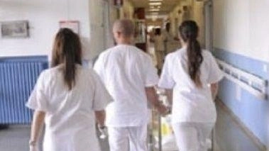 "Venerdì scorso sono stata ricoverata all’Ospedale San Luca. Dopo aver passato la notte al pronto soccorso, sono stata trasferita nel...