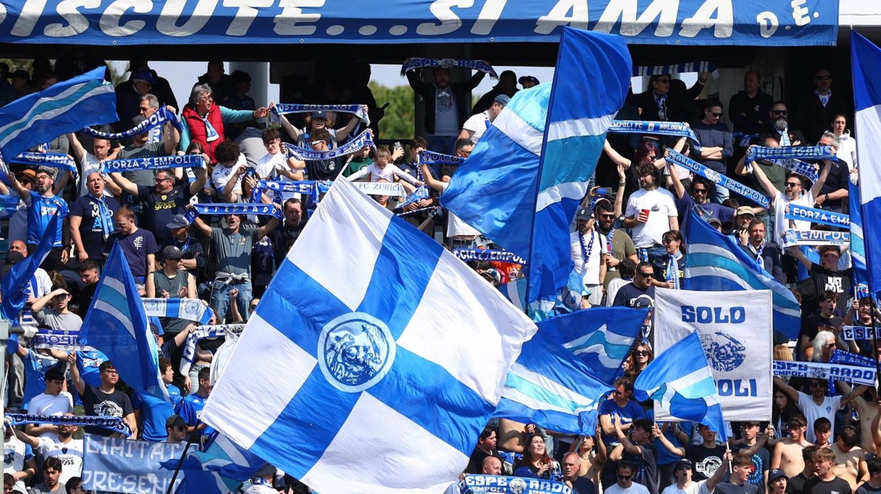 Carlo Castellani sold-out per Empoli-Verona: biglietti a 2 euro, ingresso gratuito per Under 14. Preparativi in corso. Carlo Castellani sold-out per Empoli-Verona: biglietti a 2 euro, ingresso gratuito per Under 14. Preparativi in corso.