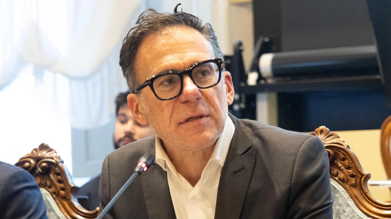 Il sindaco Michele Conti Il sindaco Michele Conti