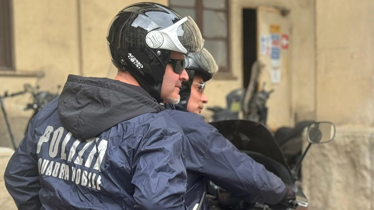 La banda aveva sottratto la carta a una donna al mercato. Ieri la direttissima La banda aveva sottratto la carta a una donna al mercato. Ieri la direttissima