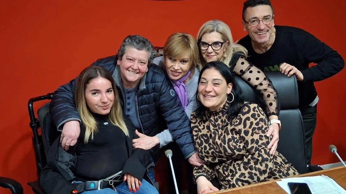 Zaganelli con in colleghi dell’organizzazione i Madrid dove ha svolto l’Erasmus