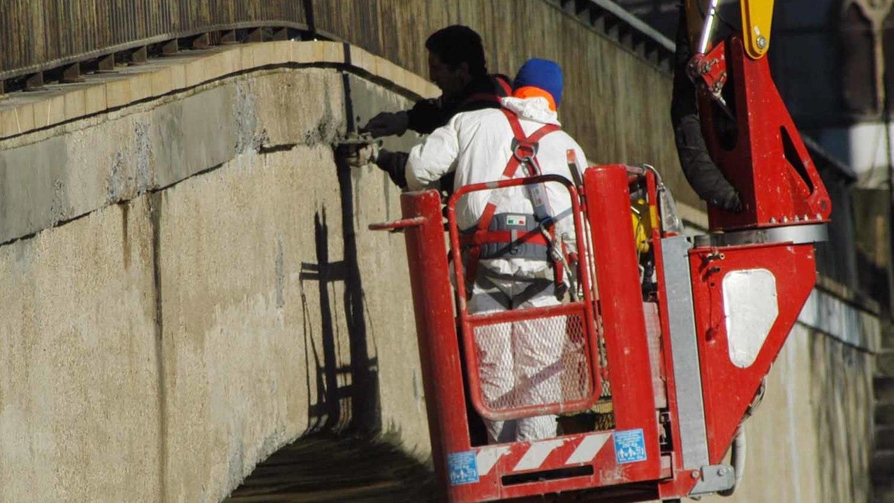 Al via il maxi monitoraggio di viadotti e ponti presenti nel territorio comunale Al via il maxi monitoraggio di viadotti e ponti presenti nel territorio comunale