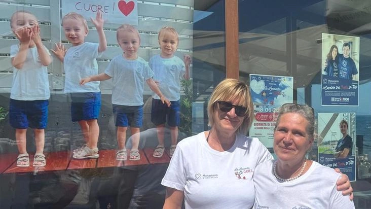 Una giornata dedicata alla solidarietà nello splendido locale in Sardegna. A organizzarla la nonna di un bimbo che è stato salvato dai medici dell’Opa.