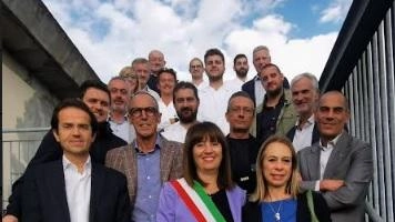 La delegazione in visita ieri mattina all’ospedale San Pietro Igneo di Fucecchio per fare il punto sulla struttura e sui risultati del Cesat La delegazione in visita ieri mattina all’ospedale San Pietro Igneo di Fucecchio per fare il punto sulla struttura e sui risultati del Cesat