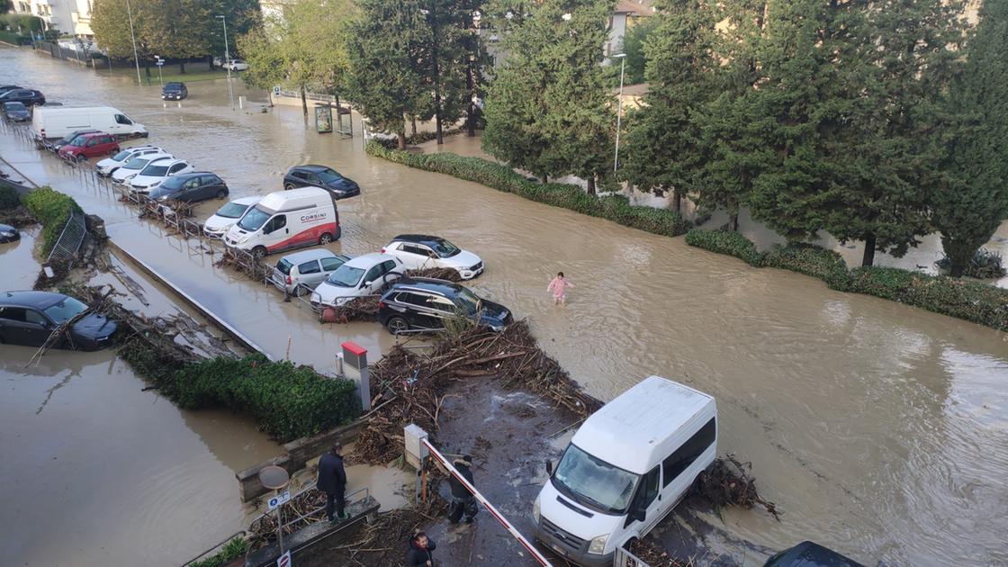Un morto e danni per l’alluvione, svolta nell’inchiesta: ci sono indagati. Nel mirino lavori ed emergenza Un morto e danni per l’alluvione, svolta nell’inchiesta: ci sono indagati. Nel mirino lavori ed emergenza