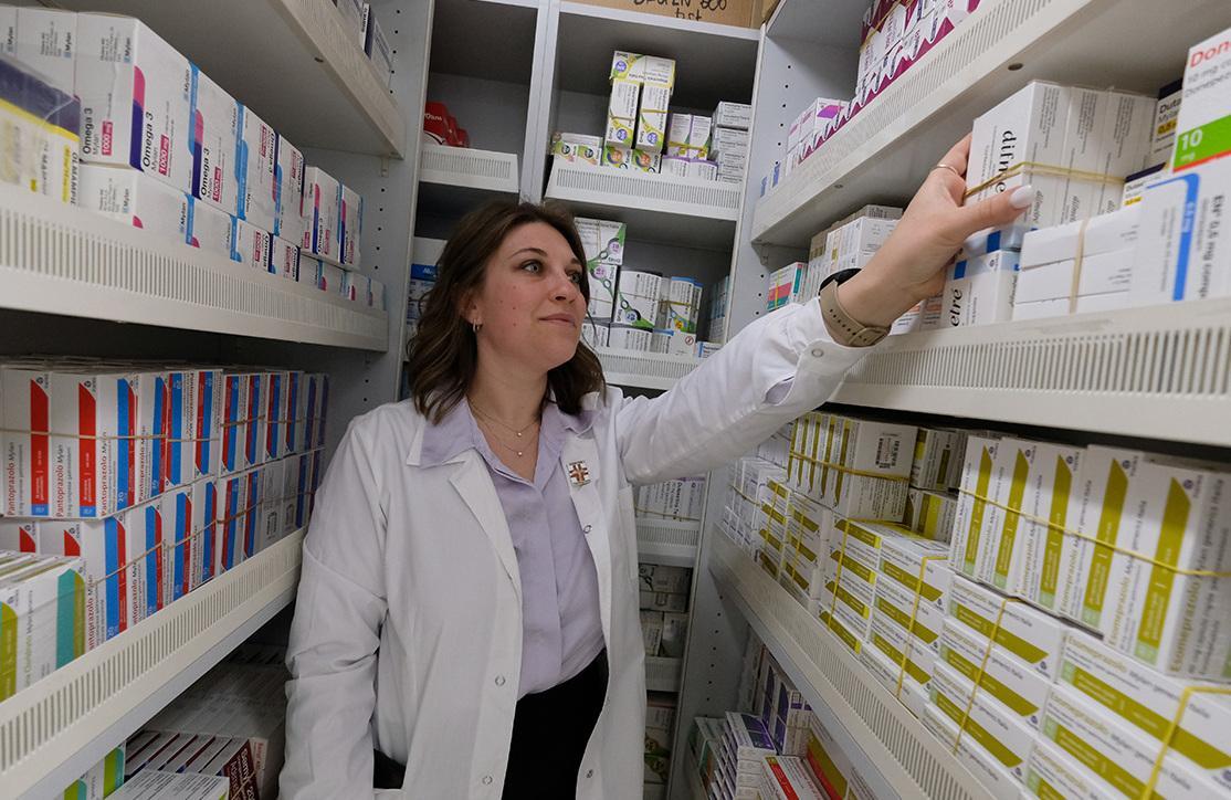il boicottaggio in farmacia stop alla merce da israele basta rimanere immobili