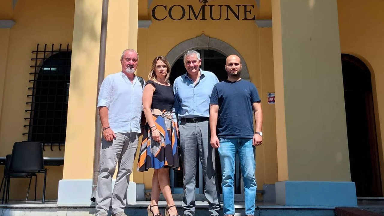 I consiglieri comunali che fanno parte del gruppo Insieme per Luni intervengono sul tema del riequilibrio di bilancio I consiglieri comunali che fanno parte del gruppo Insieme per Luni intervengono sul tema del riequilibrio di bilancio