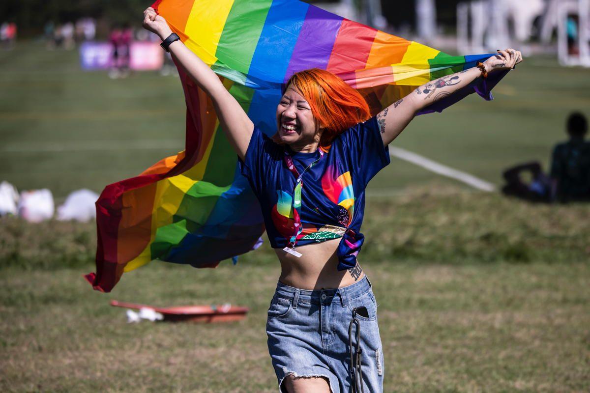 https://www.lanazione.it/image-service/view/acePublic/alias/contentid/OTg0ZTBjMzItZGUyMi00/0/oggi-l-evento-lgbtqia-e-sport.jpeg