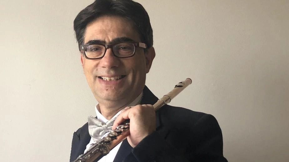 Stasera c’è Roberto Pasquini in concerto con il duo Prosseda e Ammara. Il programma.