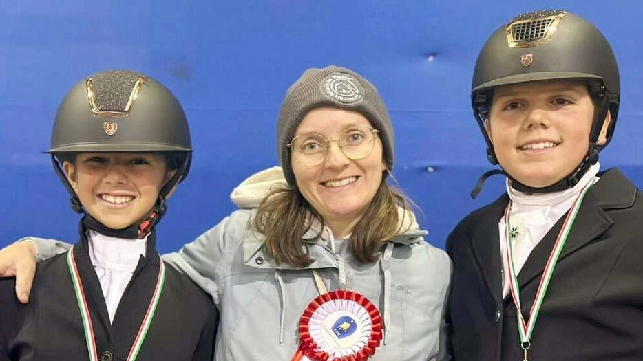 Campionesse regionali di Dressage al Centro Ippico da Marica (foto Borghesi) Campionesse regionali di Dressage al Centro Ippico da Marica (foto Borghesi)
