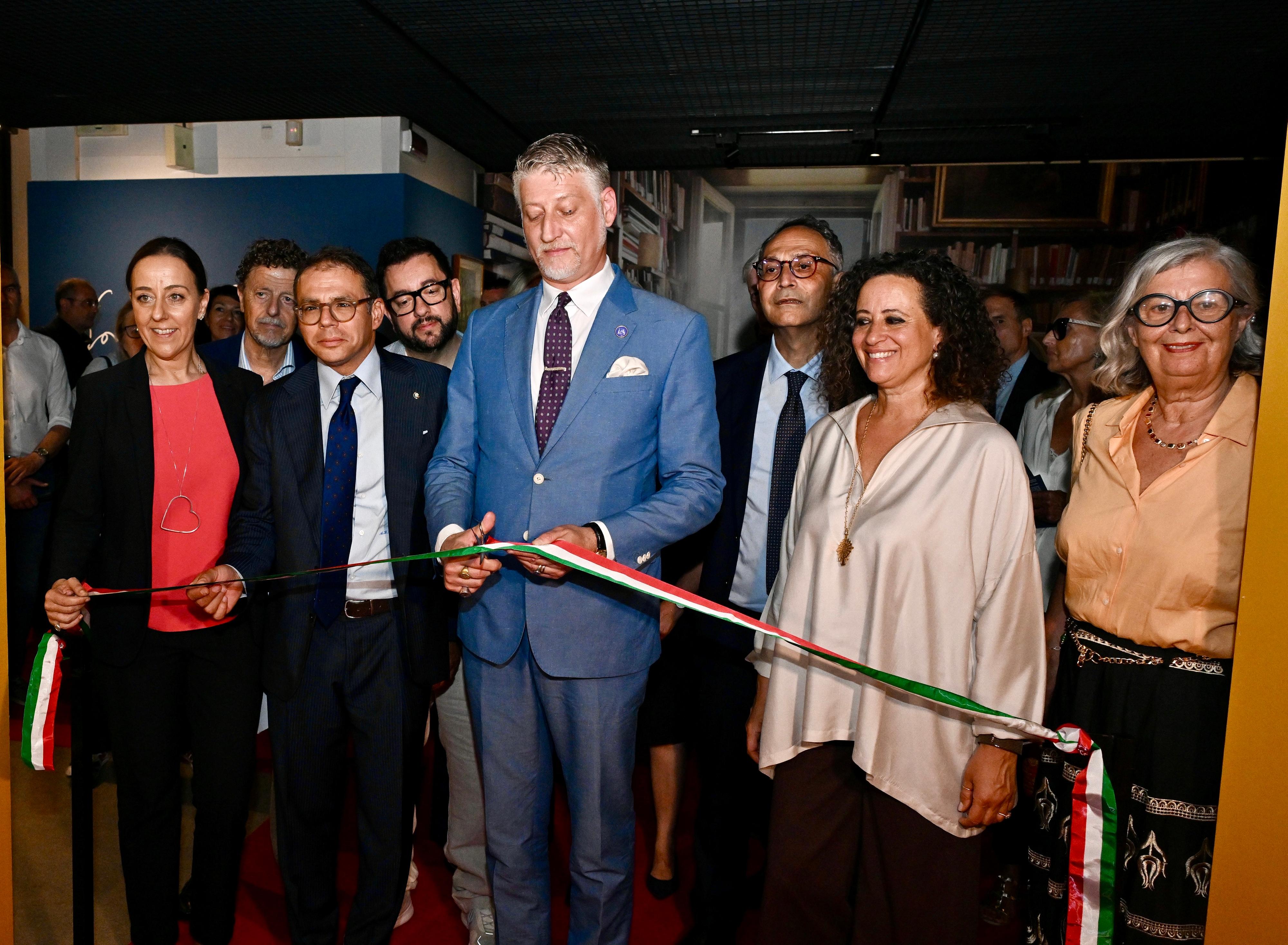 firenze apre la mostra su spadolini e la nascita del ministero della cultura
